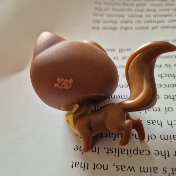 Littlest Pet Shop Authentic # 3033 Brown Rainbow Swirl Glitter Cat G4 Green Eyes - Picture 4 of 9